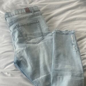Gogo Jeans Light Wash Women’s Jeans - Casual Frayed Hem